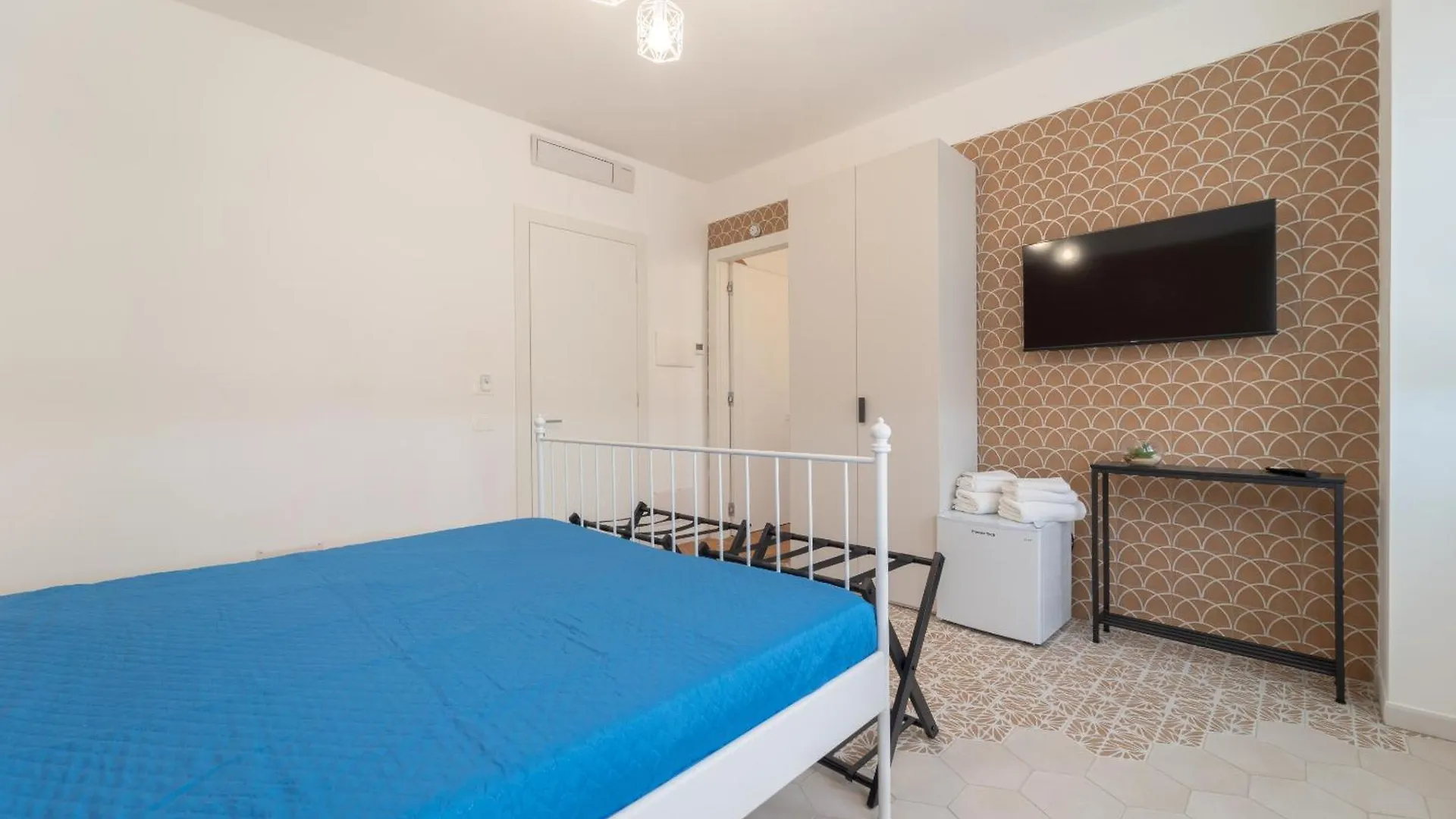 Konukevi Palu' Sea View Otel Alghero İtalya